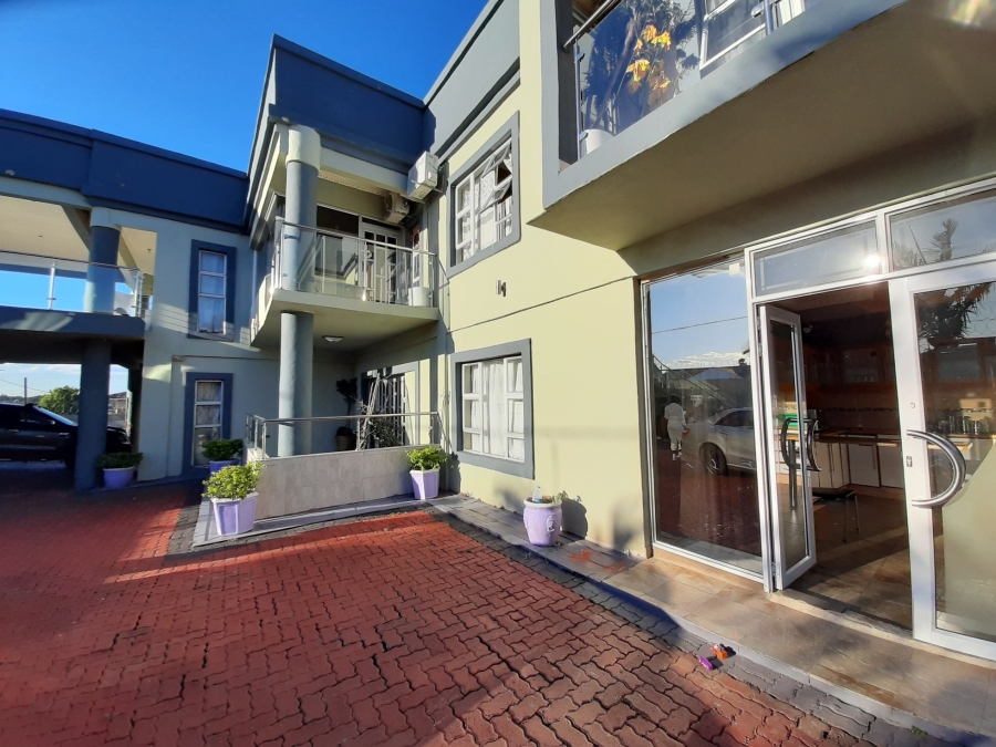 40 Bedroom Property for Sale in Amalinda Eastern Cape